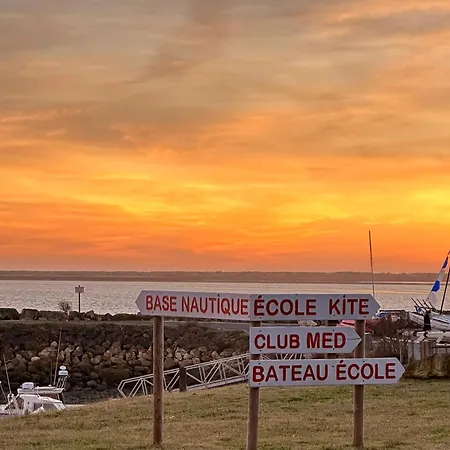 Maison 4 Pieces Pour 8 Pers. A La Palmyre Avec Animaux Admis Et Parking - Fr-1-705-100 * Les Mathes