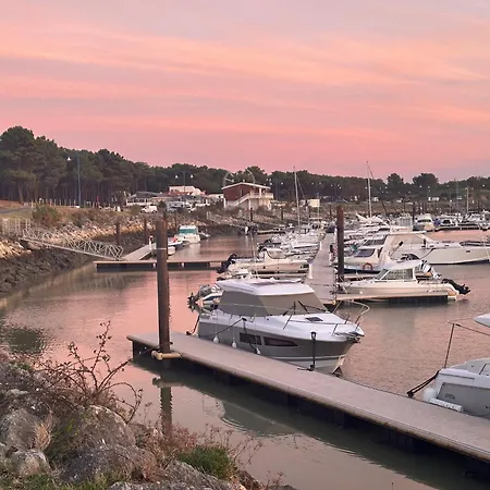 Сasa de vacaciones Maison 4 Pieces Pour 8 Pers. A La Palmyre Avec Animaux Admis Et Parking - Fr-1-705-100 *