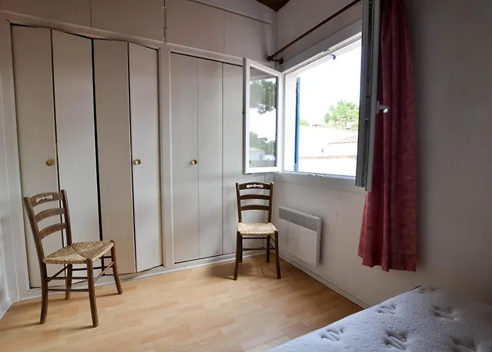 Maison 4 Pieces Pour 8 Pers. A La Palmyre Avec Animaux Admis Et Parking - Fr-1-705-100 Сasa de vacaciones Les Mathes