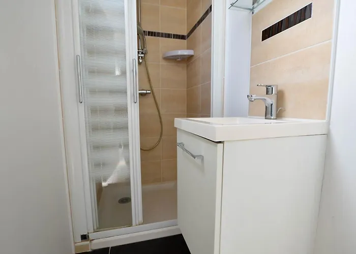 Сasa de vacaciones Maison 4 Pieces Pour 8 Pers. A La Palmyre Avec Animaux Admis Et Parking - Fr-1-705-100 Les Mathes